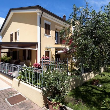 Relax In Collina Apartman Misano Adriatico Kültér fotó