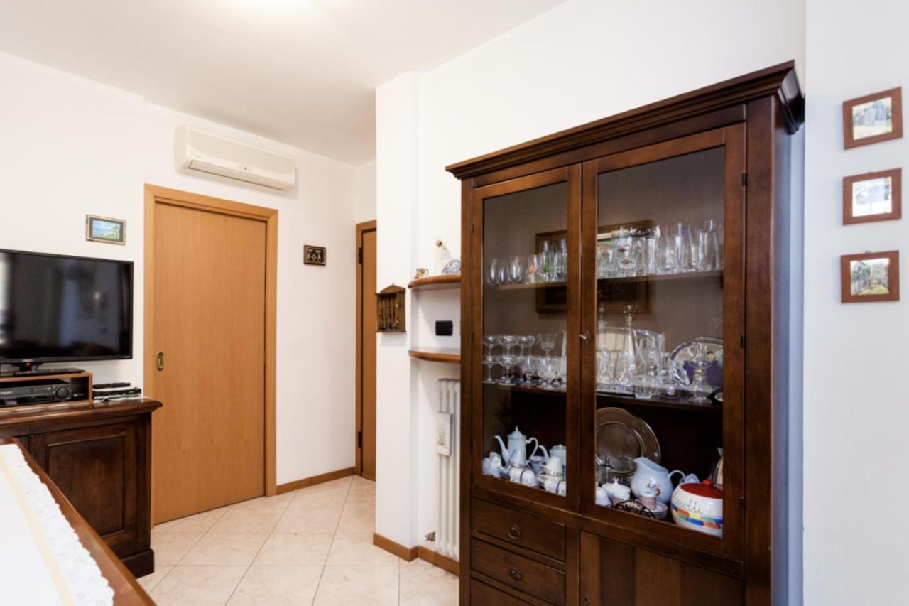 Relax In Collina Apartman Misano Adriatico Kültér fotó