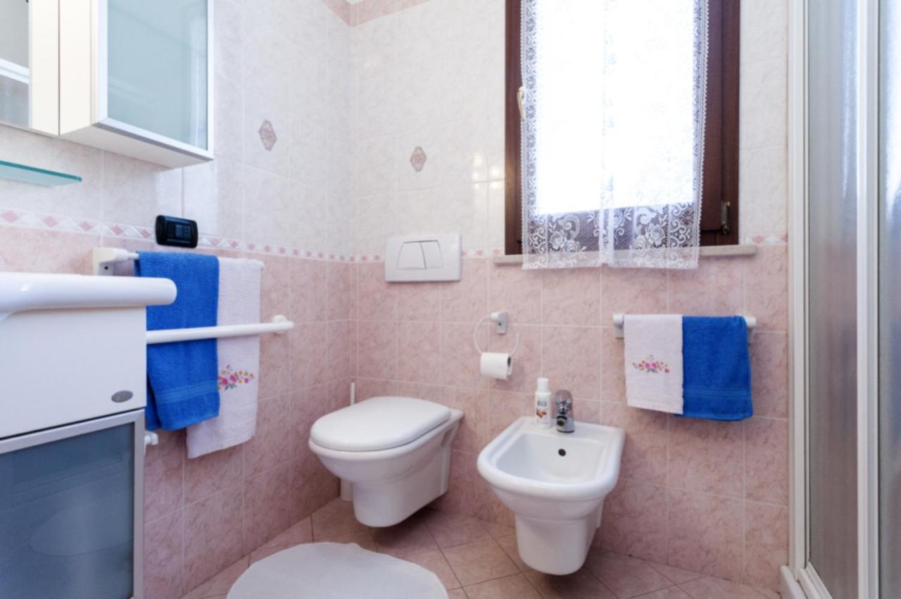 Relax In Collina Apartman Misano Adriatico Kültér fotó